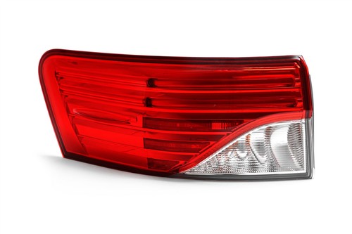 Toyota avensis rear - light, led