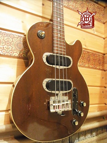 Gibson les paul bass - paul,