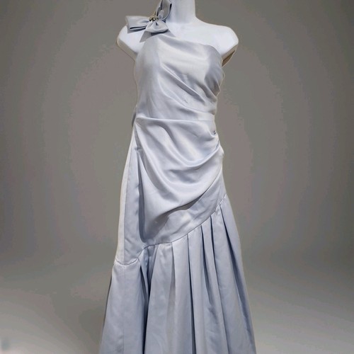 Masquerade 150 evening - $150, prom