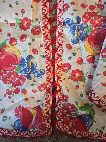 Vintage fruit print valence - print,