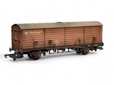 Hornby R60099 BR Railfreight