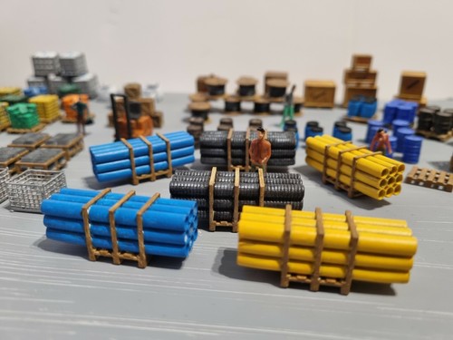 Pallets utility pipes oo - of,