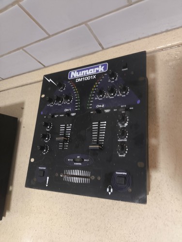 Numark dm1001x mixer - dj,
