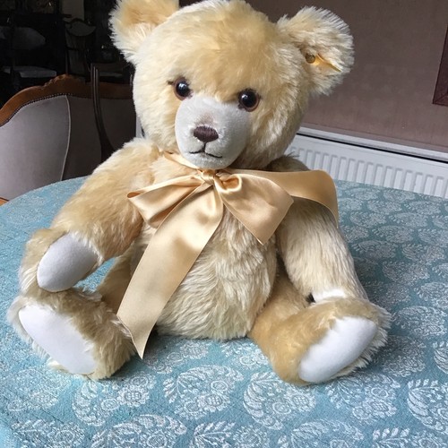 Large classic steiff - large, 19”classic