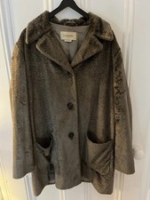 Beautiful Vintage  Caractere