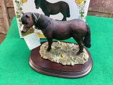 Leonardo Collection Shetland Pony Figurine - 1996 - Horse Statue - Equestrian