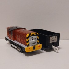 SALTY & TRUCK 2991 TOMY Thomas Trackmaster Motorised Train 