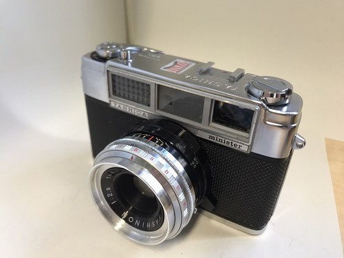 Yashica minister rangefinder - minister,