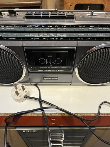 Retro hitachi trk - retro, trk-6830