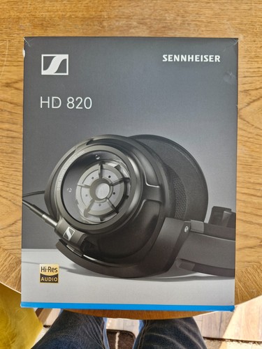Sennheiser hd820 headphones - sennheiser,