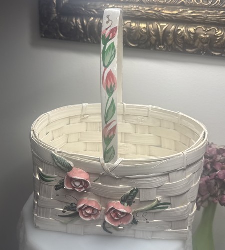 Vintage cottagecore basket - vintage,