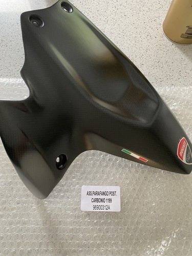 Genuine ducati carbon rear - genuine,
