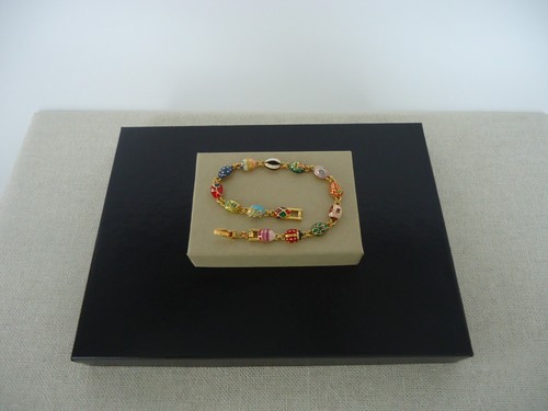 Vtg joan rivers enamel - vtg,