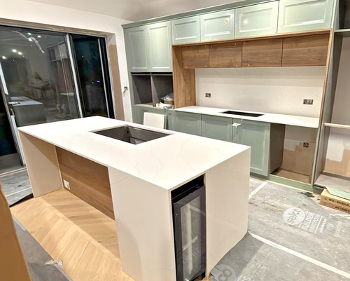 Supra white quartz kitchen - supra,