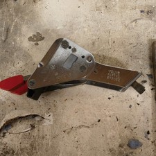 Seatbelt retainer Volvo 140 / 142 / 145 / P1800 / Original Nr. 673053