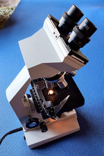 Apex Researcher  Binocular