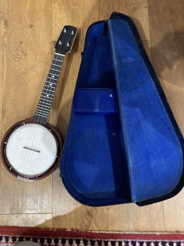 Beautiful banjo ukulele - beautiful, 1930s