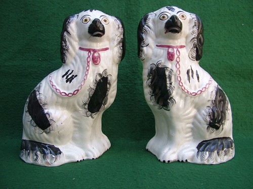 Pair early c19th staffordshire - early,