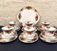 Royal Albert Old Country Roses