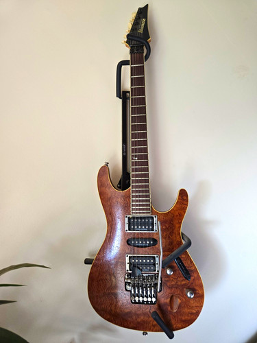 Ibanez prestige case - ibanez, +