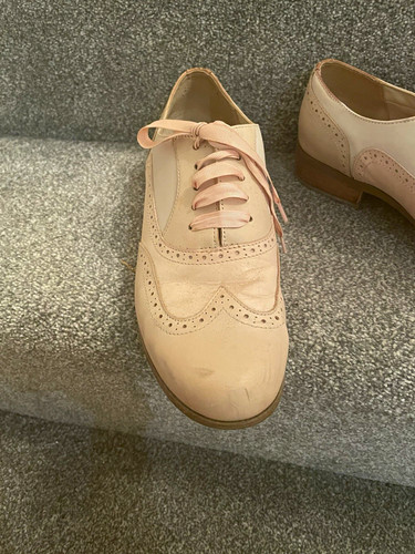 Clarks womans beige leather - clarks,