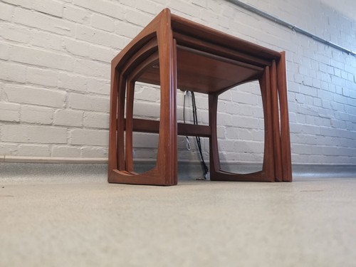 Vintage plan nest tables - nest,