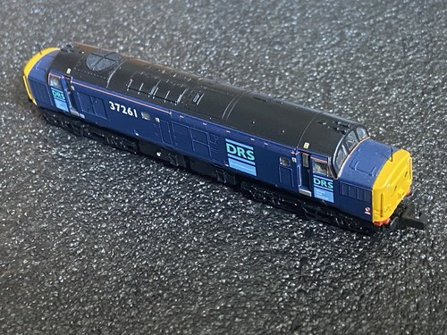 Graham farish class 37 - farish,