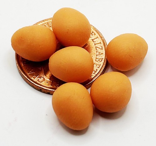 Dolls house kitchen eggs - kitchen,
