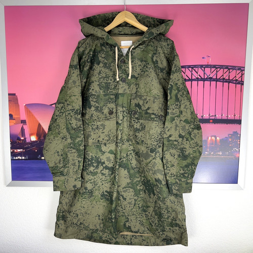 Pretty green white label wax - green,