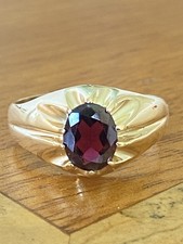 Gents  9ct Gold & Almandine