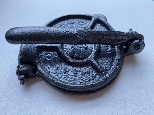 Mini tortilla press 6cm - press, cast