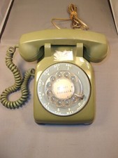 RARE OLD VINTAGE OLIVE GREEN ROTARY PHONE TELEPHONE BY "NORTHERN TELECOM" NORTEL