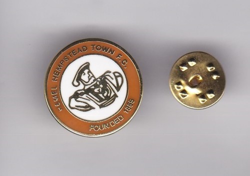 Hemel hempstead lapel badge - ,
