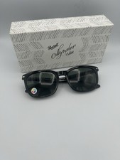 New!! Women’s Persol