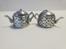 Set Of 2 VINTAGE 1970s Stainless Steel METAL TEAPOT Shape TEA STRAINER INFUSER
