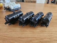 ERTL 1993 SODOR Tar Tankers Thomas & Friends Take Play Along Tank Engine P&P