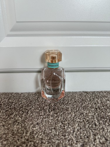Empty tiffany rose - empty,