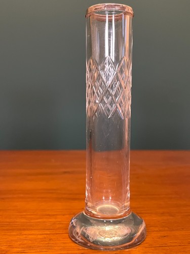Edwardian cut glass bud - , vase