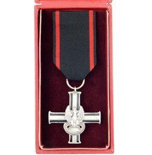 4505 WW2 POLISH CROSS OF VETERAN OF STRUGGLE FOR INDEPENDENCE CROSS POLAND
