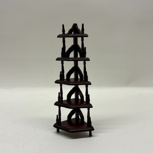 12th scale dolls house - 1:12th,