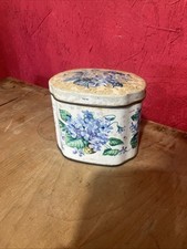 huntley palmers biscuit tin