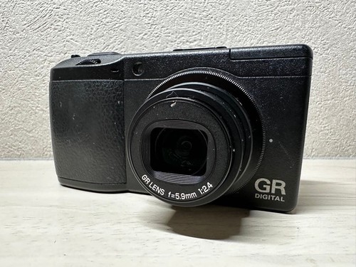 Ricoh digital 10 1mp - gr,