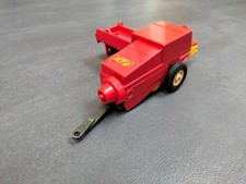 Britains No. 9556 - New Holland Hay Baler 376 vintage diecast - Spares or Repair