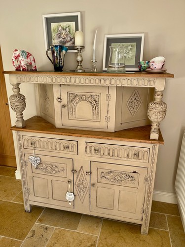 Shabby chic farmhouse dresser - shabby,