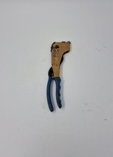 Vintage Tucker Fasteners TT26