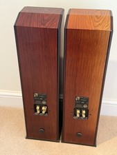 Rouark Templar II Floor Standing Speakers Rosewood Finish with point stands