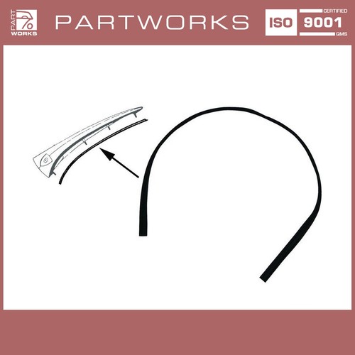 Underlay hood handle for