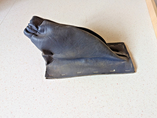 Triumph tr7 handbrake gaiter - handbrake,