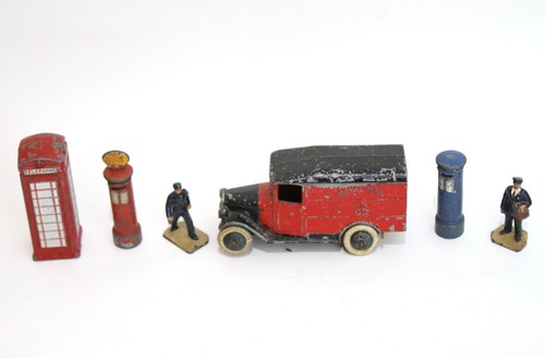 Dinky toys pre - toys, 12