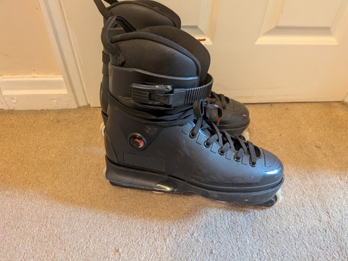 Tnec aggressive skates - 58,